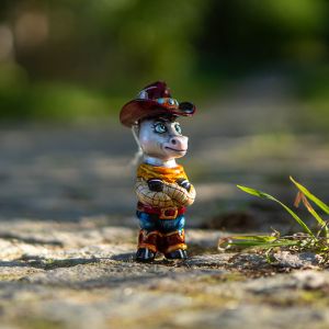 Елочная игрушка шериф конь