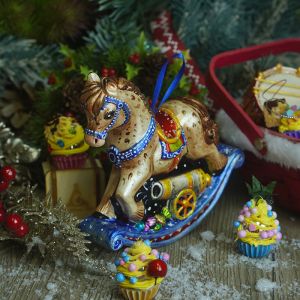 Елочная игрушка Лошадка качалка