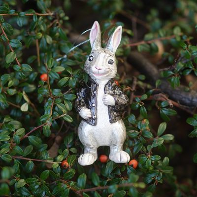 Елочная игрушка кролик в косухе