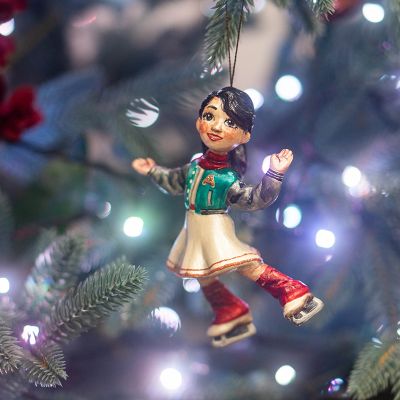Елочная игрушка Девочка на коньках