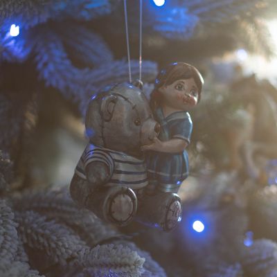 Елочные игрушки девочка-морячка с мишкой