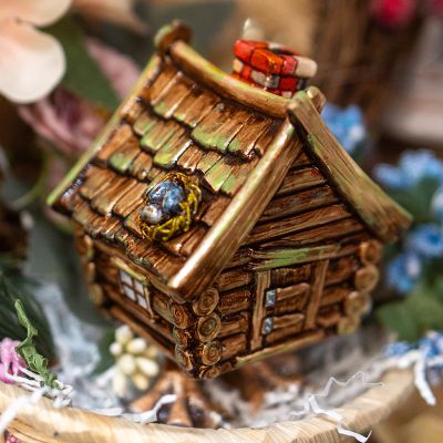 Елочная игрушка избушка на курьх ножках