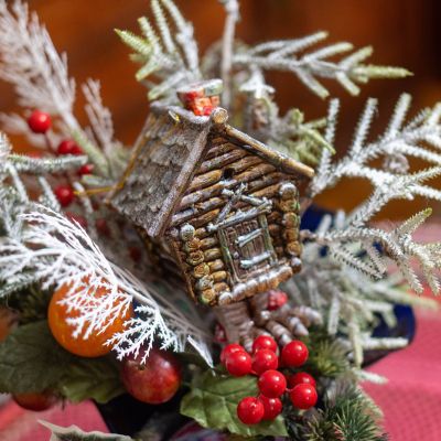 Елочная игрушка хата бабы Яги