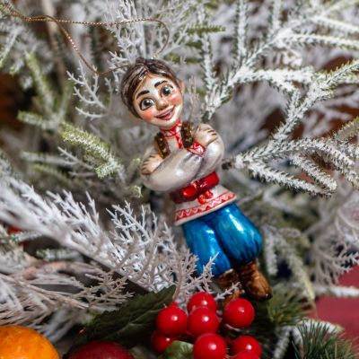Елочная игрушка русский мальчик