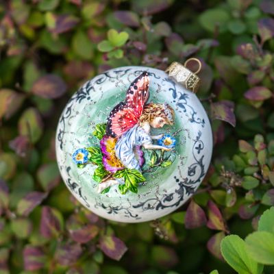 Елочная игрушка медальон с феей