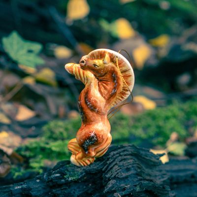 лочная игрушка Лошадка на дыбах огненная