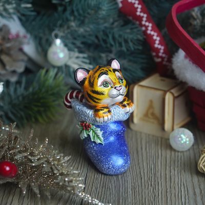 Елочная игрушка Тигр в рождественском носке
