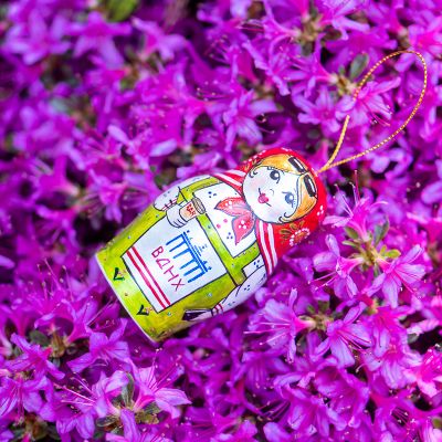 Елочная игрушка матрешка летняя