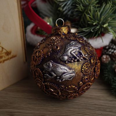 Елочная игрушка шар стимпанк лягушки